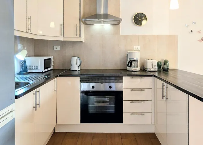 Casa Primavera アパート アロナ